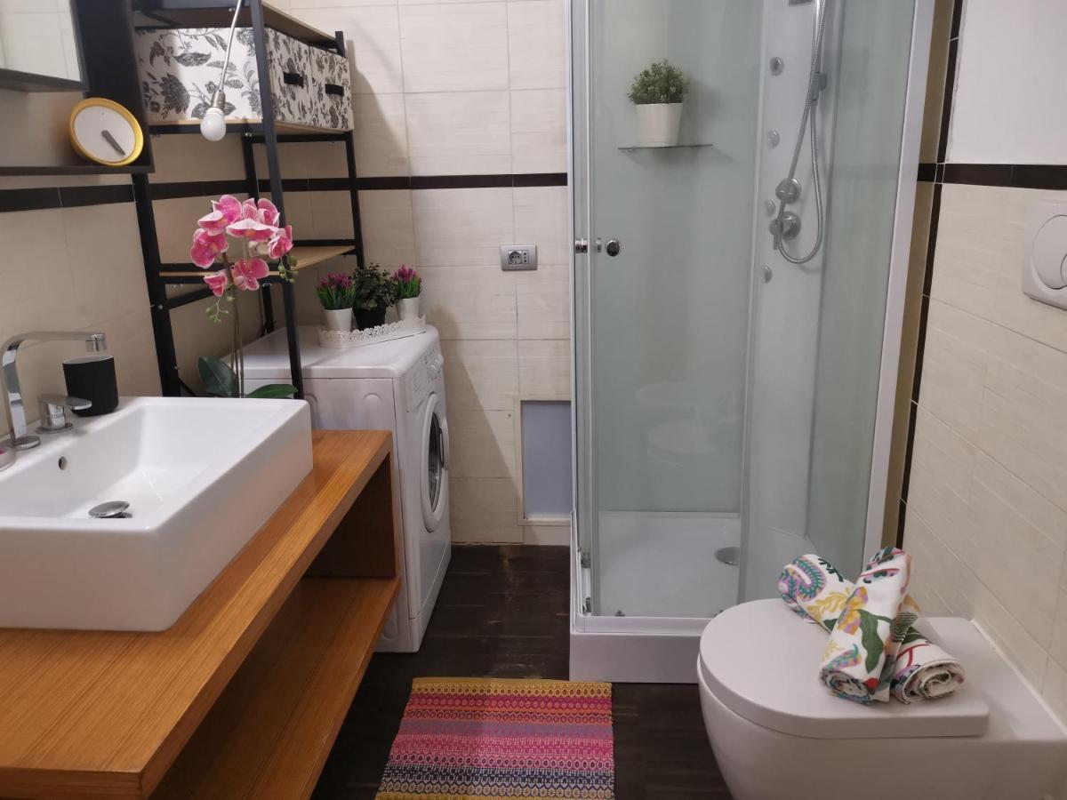 Bnbook Trilo Mind Rho Trilocale Con 2 Camere E 2 Bagni Buitenkant foto